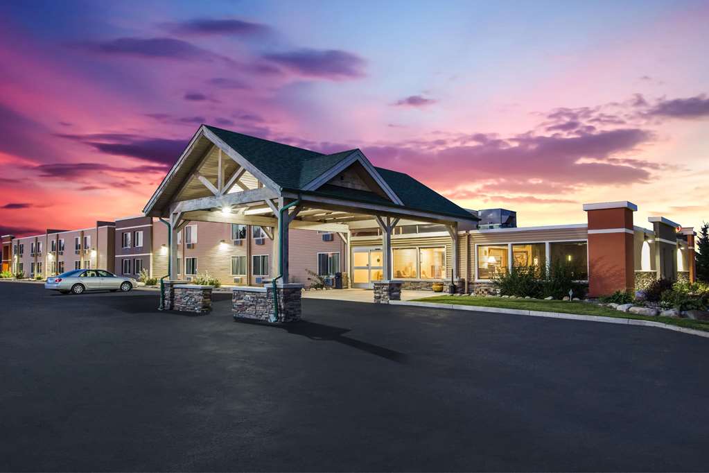 AmericInn by Wyndham Baxter Brainerd - featured photo