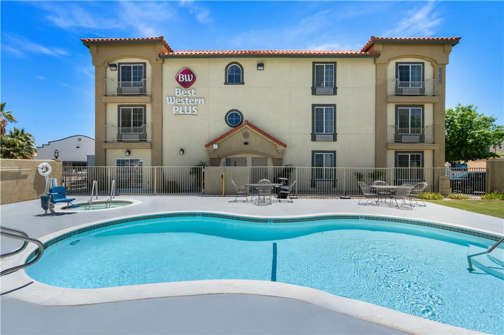 Best Western Plus John Jay Inn & Suites - photo 9