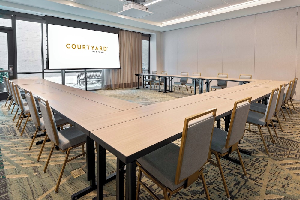 Courtyard by Marriott Atlanta Midtown - photo 48