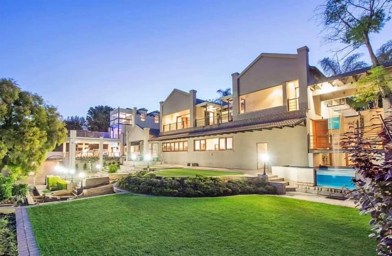 Inn On Mars in Pretoria, South Africa