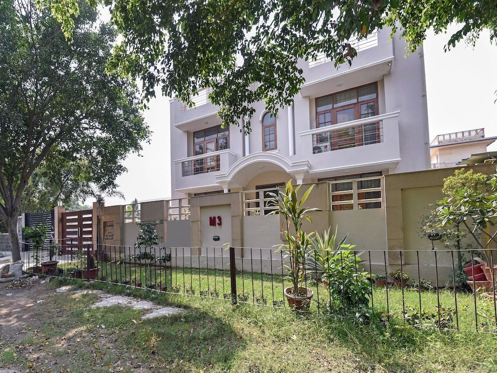 Dreams Inn Greater Noida — Greater Noida