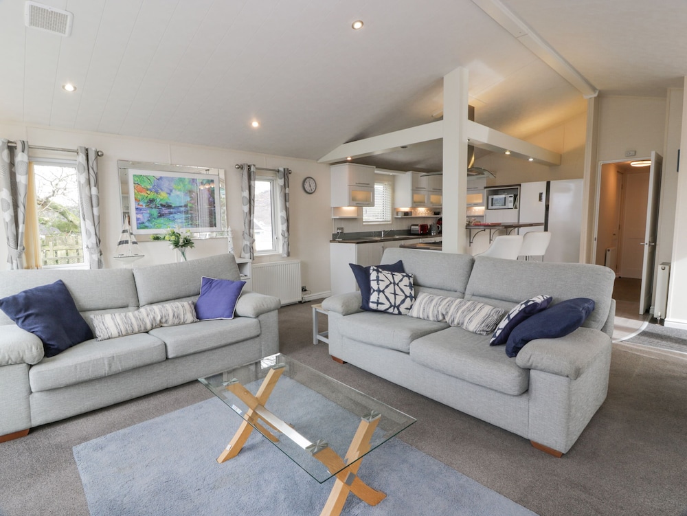 Oyster Bay Lodge — Dalbeattie — photo 4