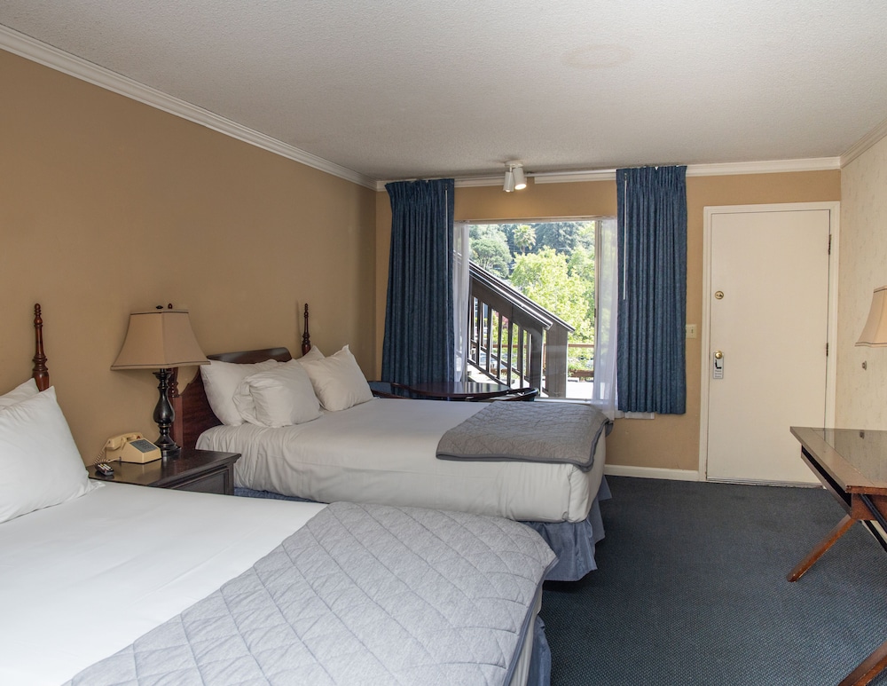 The Occidental Lodge - photo 21