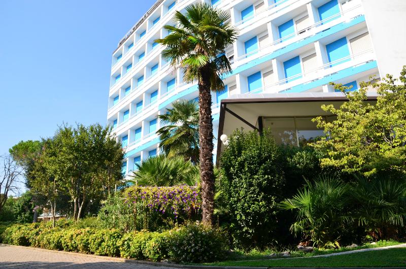 Park Hotel Terme — 4-Star Luxury Hotel in Abano Terme, Italy