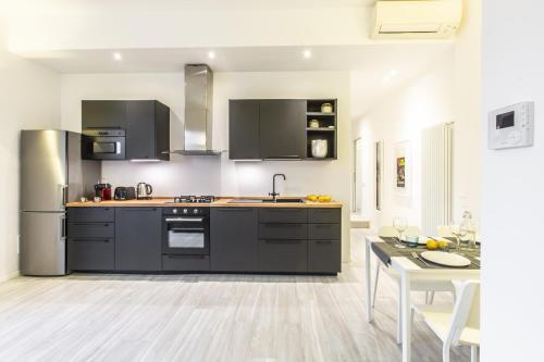 Maciachini Apartments R&R — 4-Star Luxury Hotel in Milan, Italy