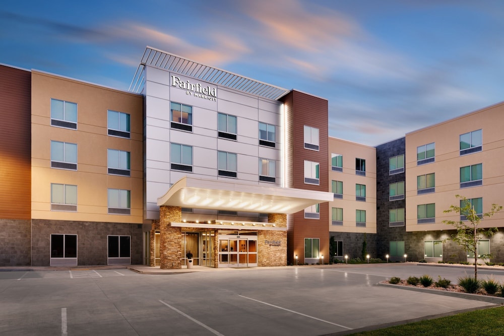 Fairfield by Marriott Inn & Suites Salt Lake City Cottonwood - photo 39