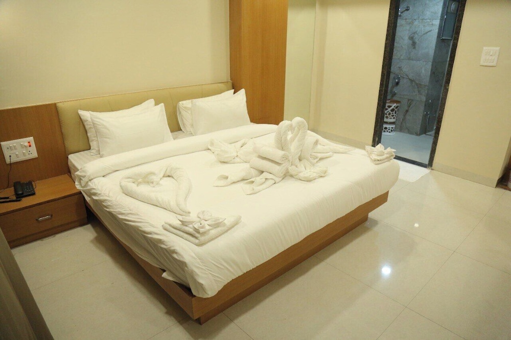 Mann Holiday Resort in Burhanpur, India