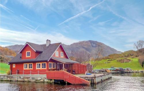 Gorgeous Home In Åkra With Wifi — 4-Star Luxury Hotel in Rosendal, Norway