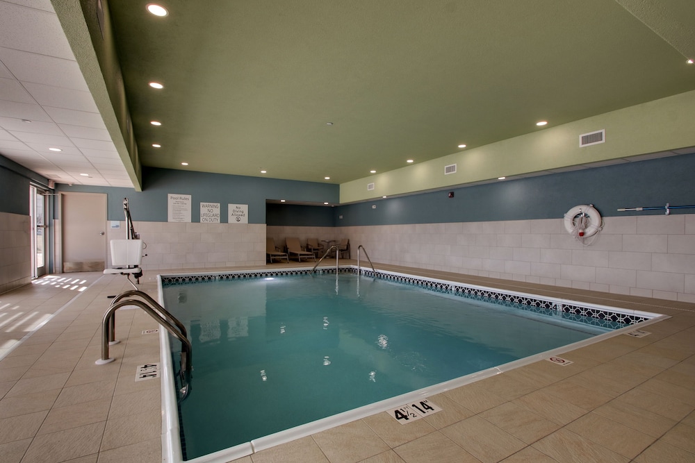Holiday Inn Express & Suites Mount Vernon by IHG - photo 25