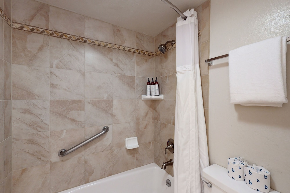 619 Lakefront - photo 68
