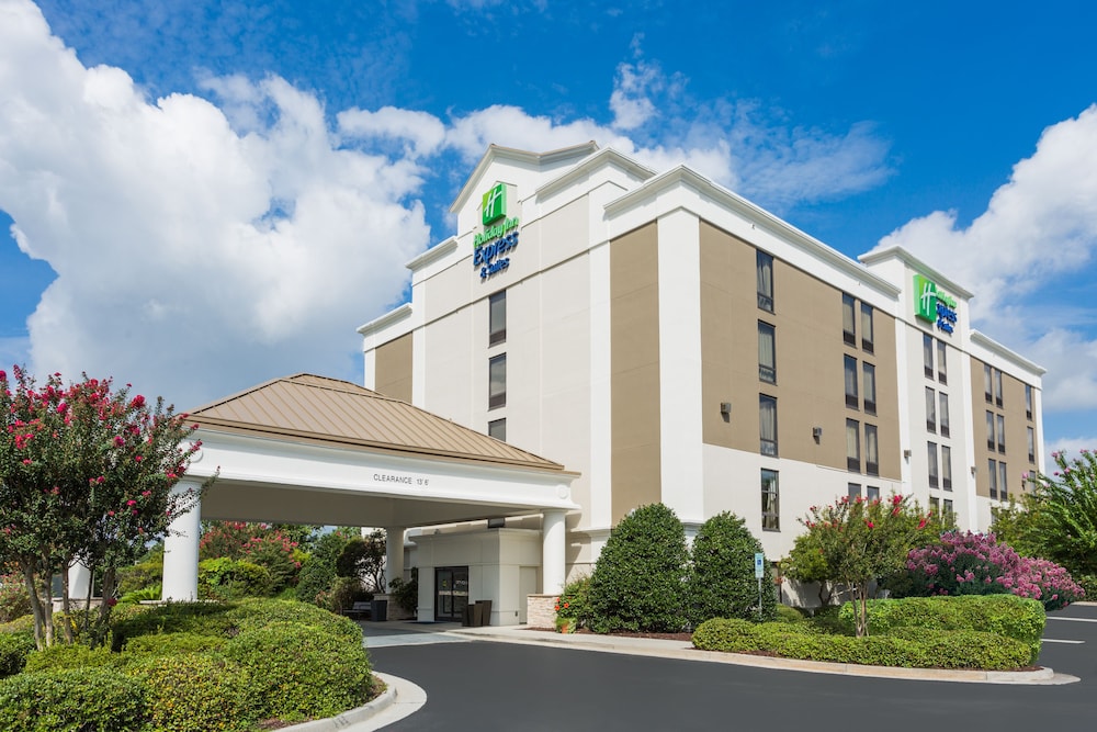 Holiday Inn Express Hotel & Suites Wilmington University Ctr by IHG - photo 32