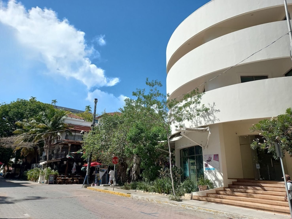 Riviera Maya Suites