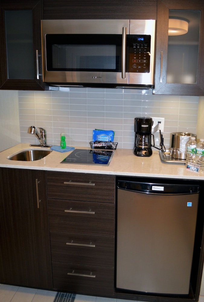 Holiday Inn & Suites Syracuse Airport Liverpool by IHG - photo 24