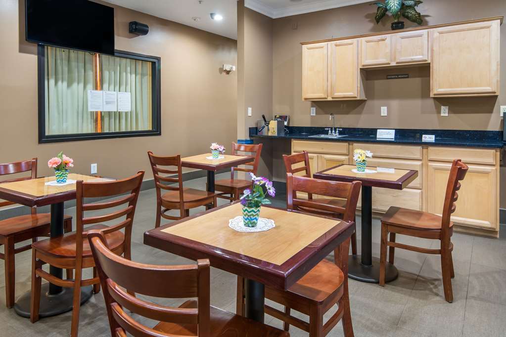 Rodeway Inn Carrollton I 35E - photo 29