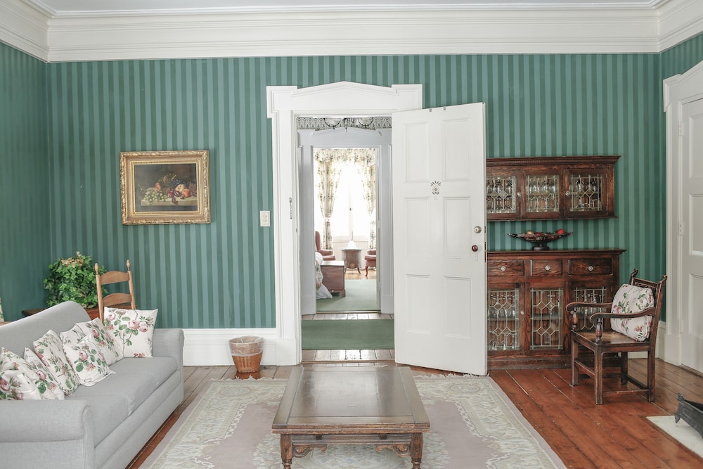 Delamater Inn - photo 98