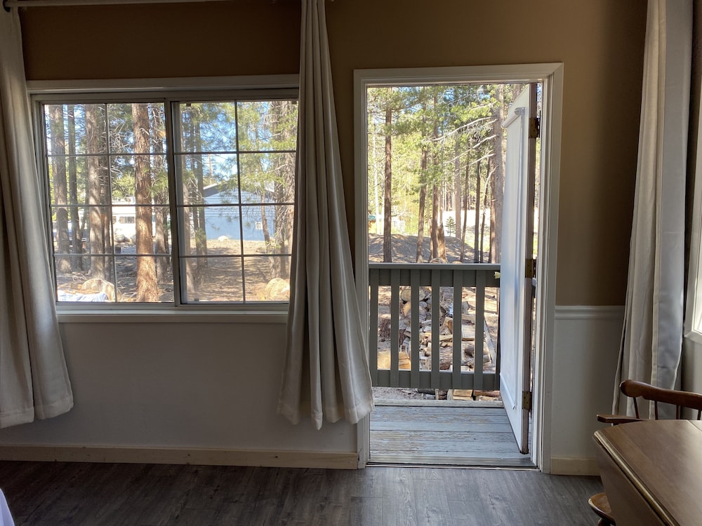 Cinnamon Bear Inn - photo 72