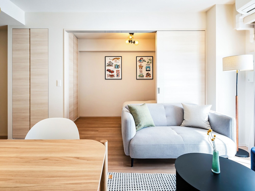 Section L Residence Shibuya — 4-Star Luxury Hotel in Tokyo, Japan