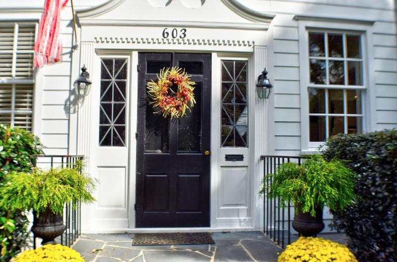 The Holly and Ivy Inn in Conover, United States