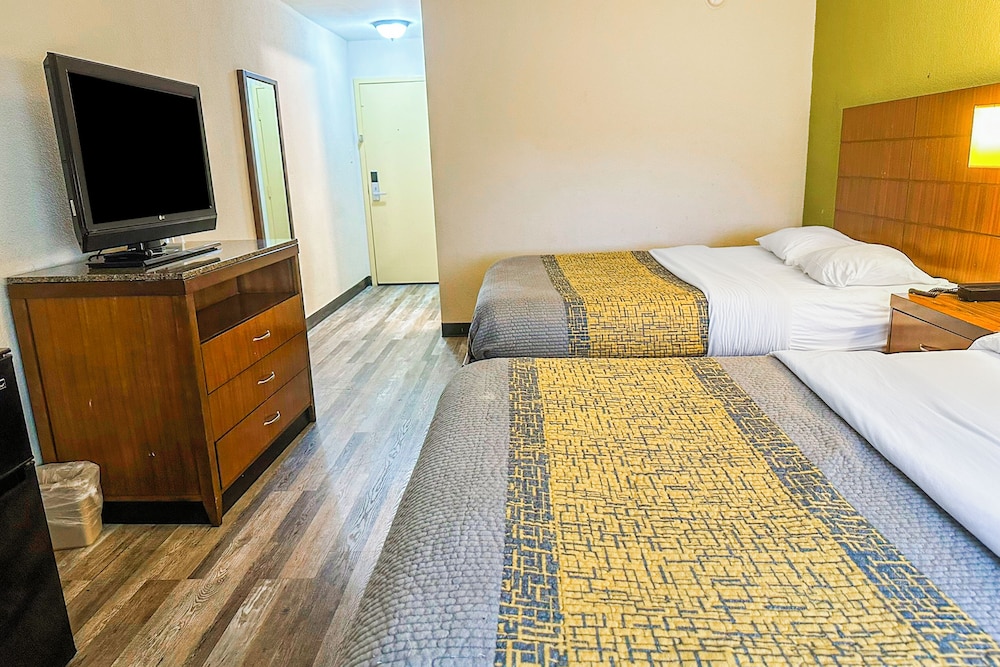 Jackson Hotel & Convention Center - photo 25