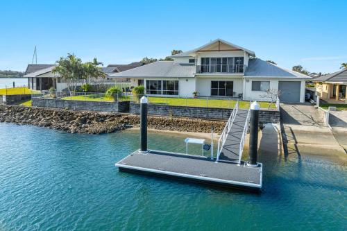 Jeffery River Retreat Best Sunsets In Yamba Holiday Yamba — Yamba