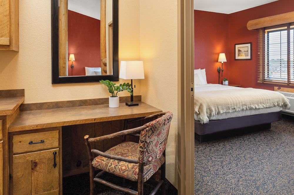 Grand Lodge Waterpark Resort - photo 27