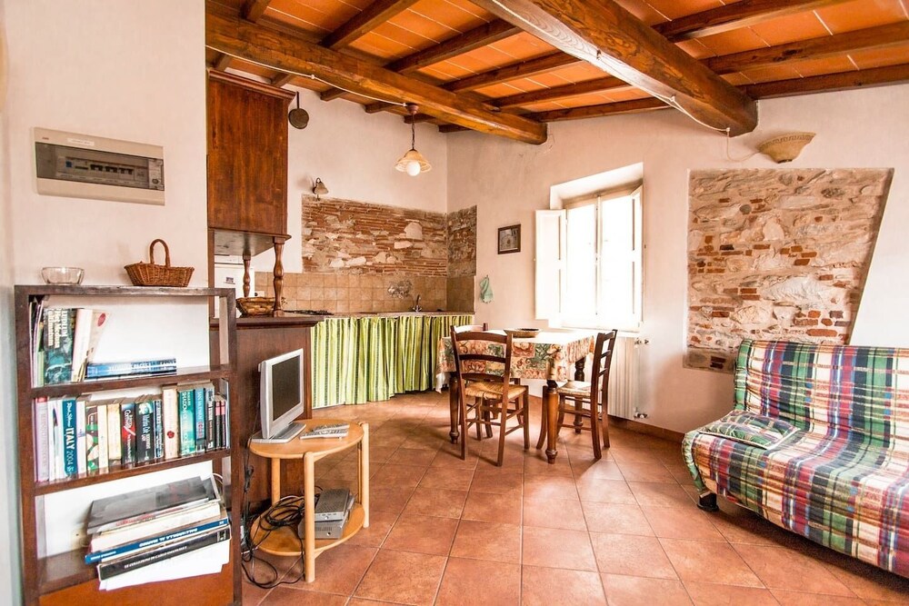 Palazzo Ferretti - last minute hotel in Pietrasanta