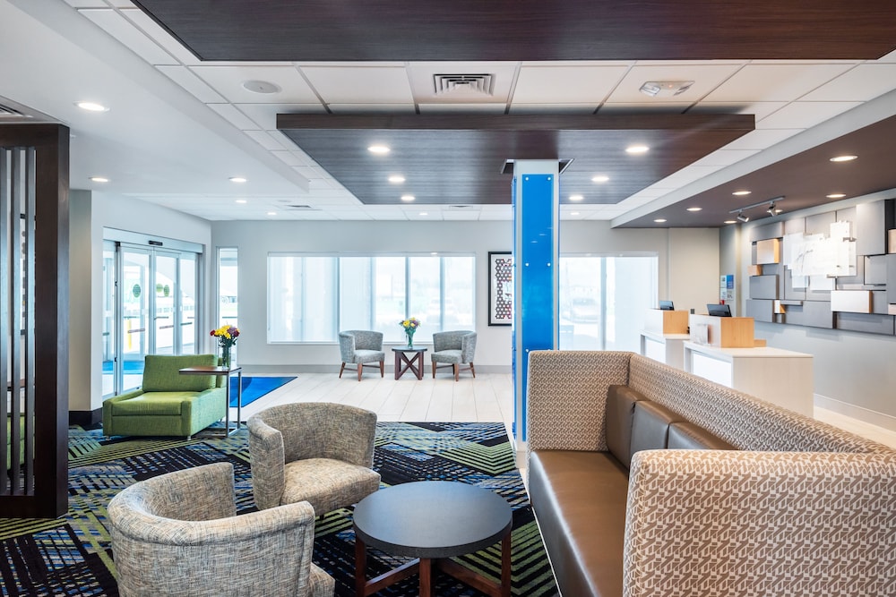 Holiday Inn Express & Suites Punta Gorda by IHG - photo 28