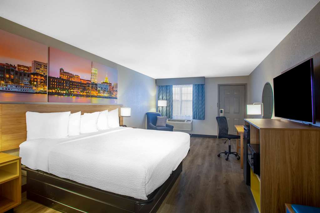 Days Inn by Wyndham Lonoke - photo 8