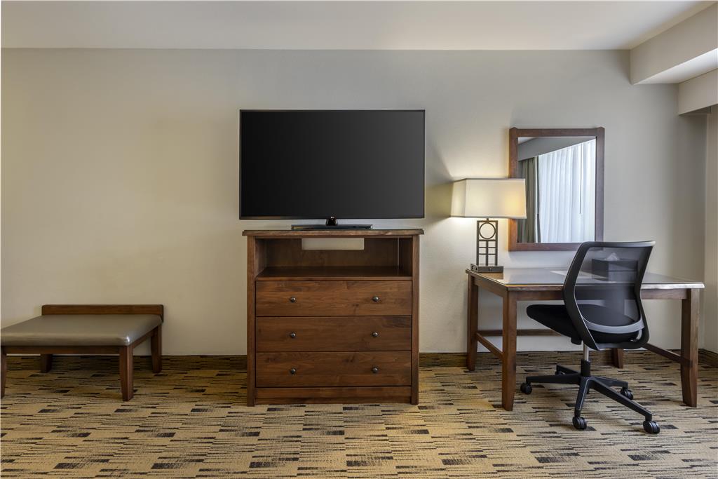 Best Western Plus Columbia River Inn - photo 24