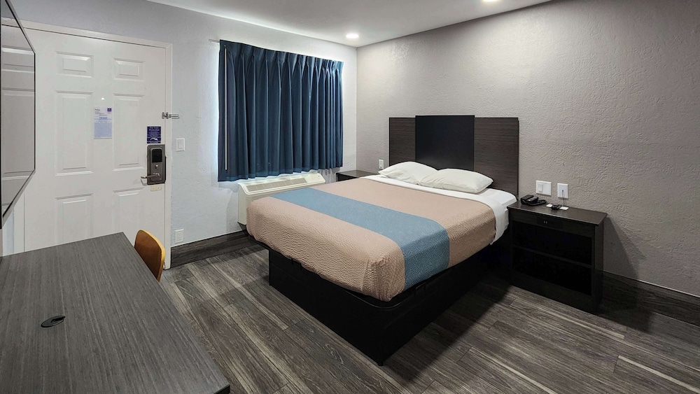 Motel 6 Galveston TX - photo 15