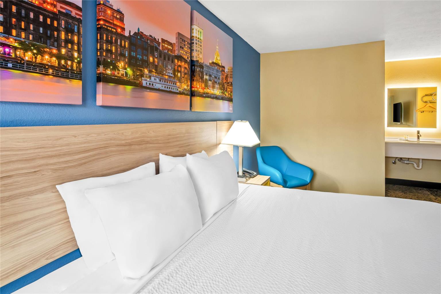 Days Inn by Wyndham Renfro Valley Mount Vernon - photo 32
