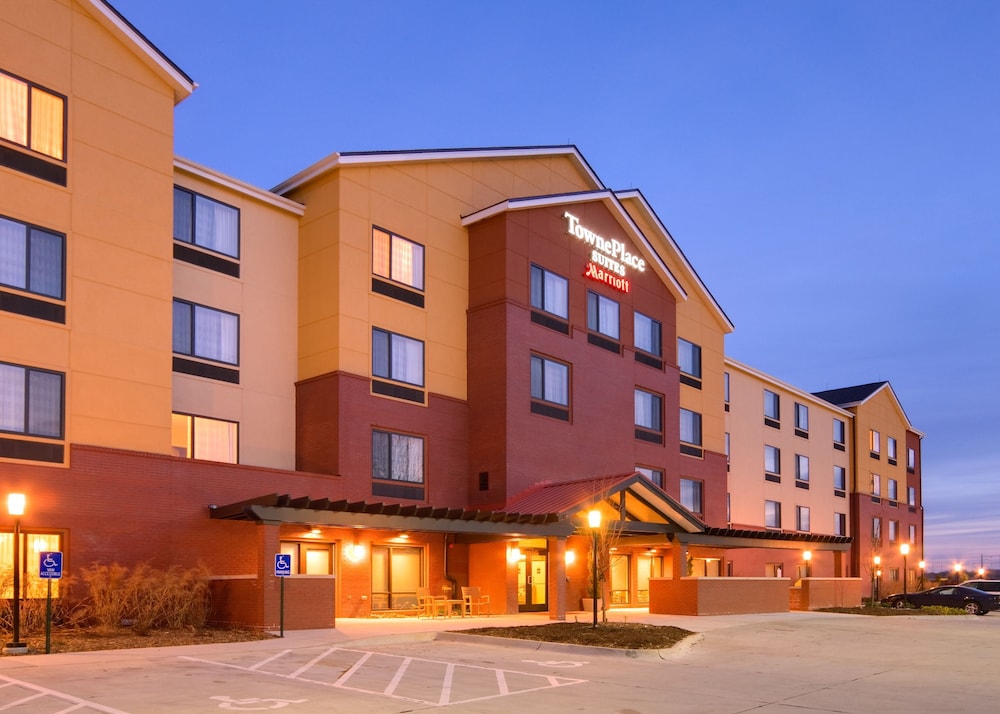 TownePlace Suites by Marriott Omaha West - photo 24