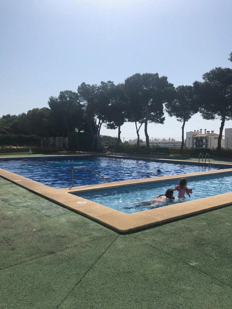 Apartamento con vistas al mar — 4-Star Luxury Hotel in Villajoyosa, Spain