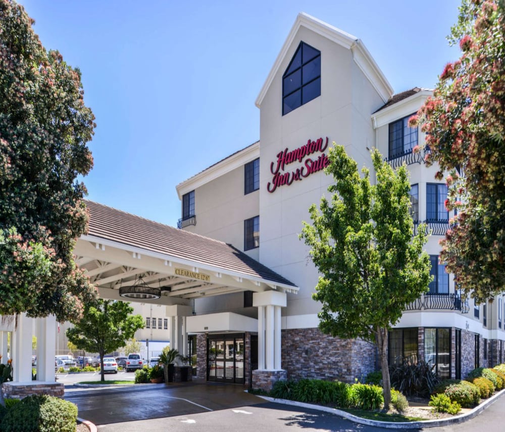Hampton Inn & Suites San Francisco Burlingame Airport South - photo 57