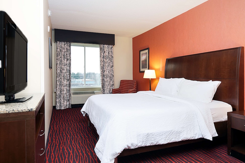 Hilton Garden Inn Clifton Park - photo 9