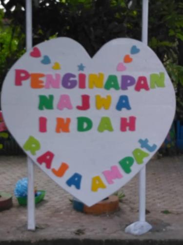Penginapan Najwa Indah — Saonek