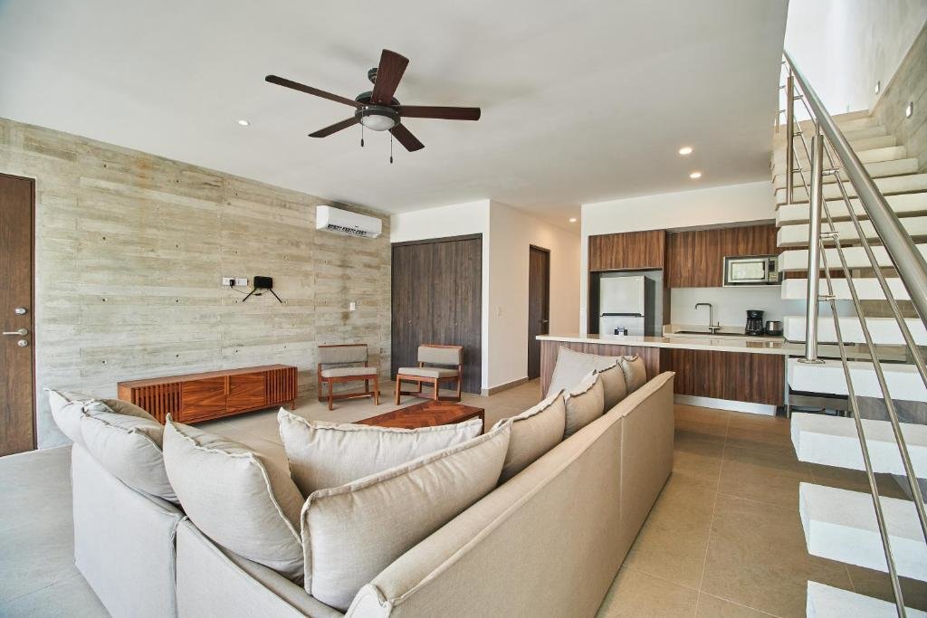 Serene Private Rooftop Jacuzzi Penthouse 2 Pools 5 Min To Beach Gym — 4-Star Luxury Hotel in Tulum, Mexico