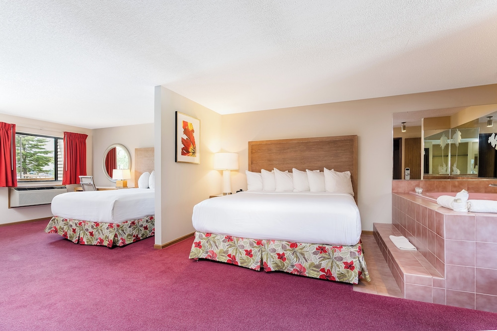Natura Aloha Reach Resort - photo 8