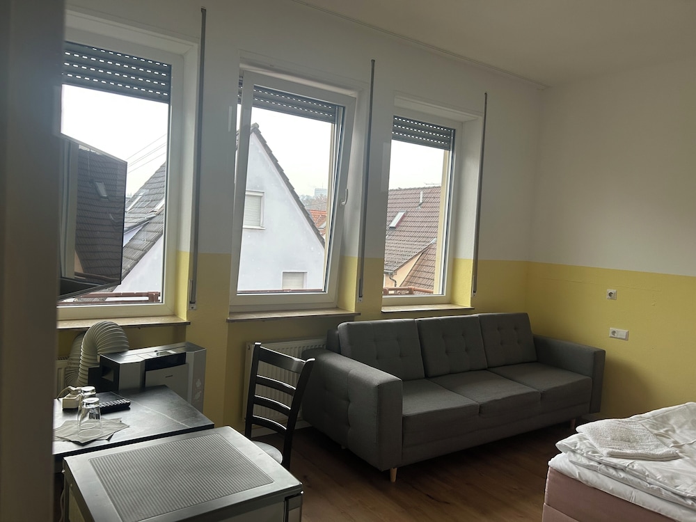 Hotel Ri — Esslingen — photo 3