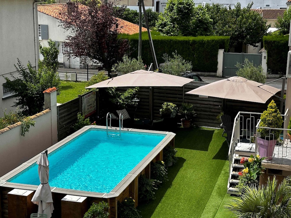 Le Passiflore - last minute hotel in Chateaubernard