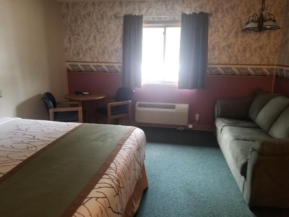 St. Croix Inn - photo 12