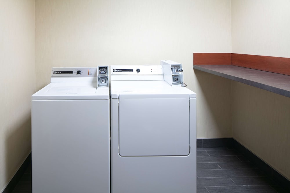 Hilton Garden Inn Omaha West - photo 39