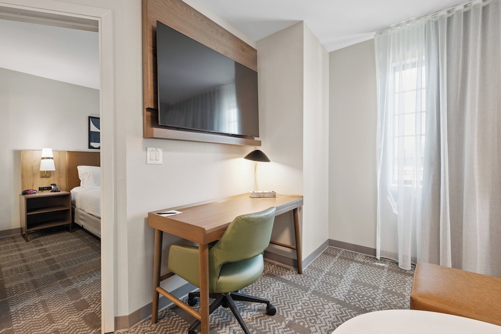 Staybridge Suites Sacramento Woodland - photo 25