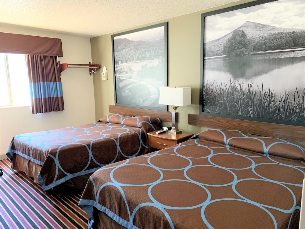 Super 8 by Wyndham Martinsville VA - photo 5