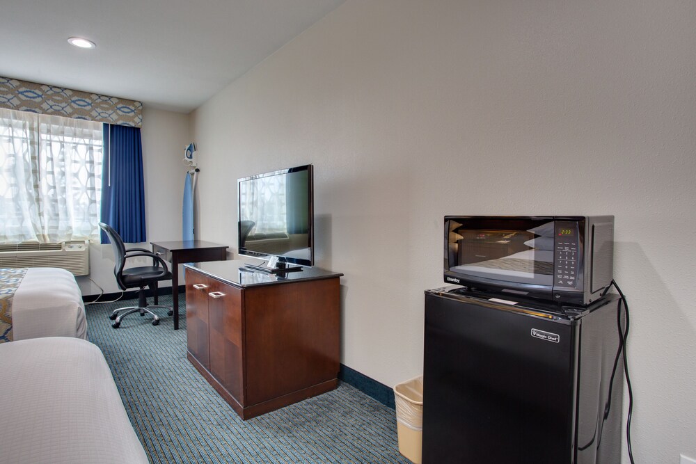 Quality Inn San Diego South Chula Vista - photo 11