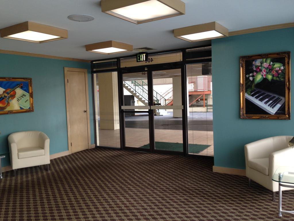 Days Inn Florence Downtown - photo 17