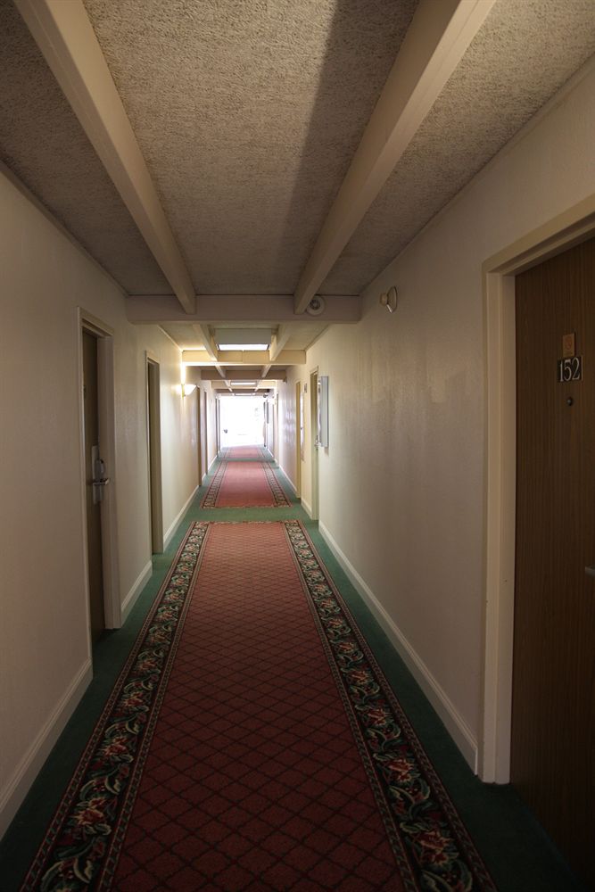 Garden Inn New Stanton Greensburg - photo 21