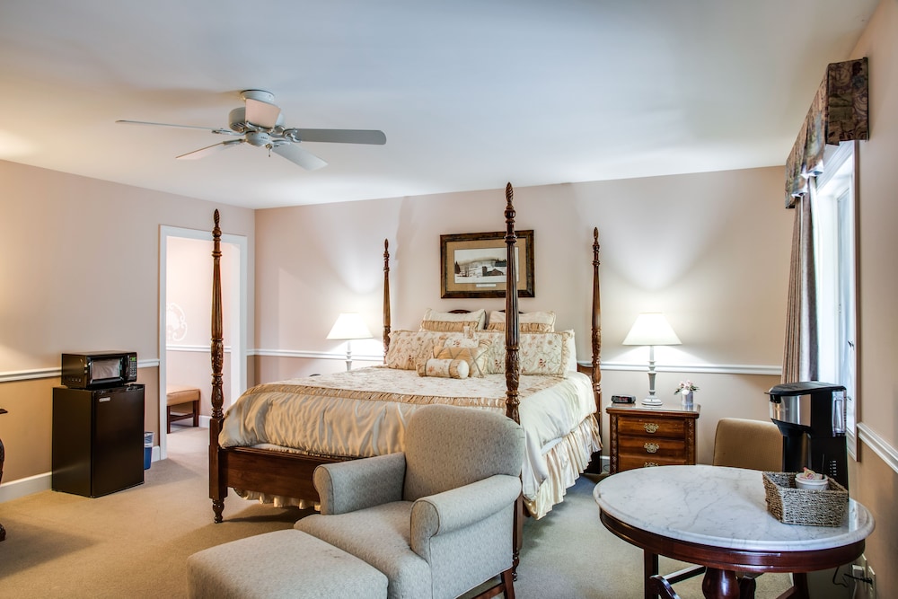Boxwood Lodge - photo 13