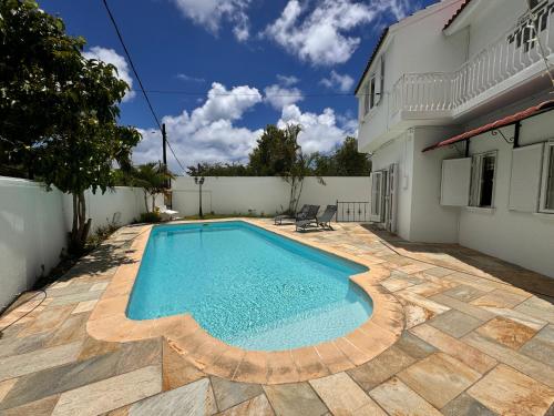 Villa Swan Pereybere Private Saltwater Pool — 4-Star Luxury Hotel in Grand Baie, Mauritius