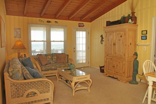 Cabana Boy by Oak Island Accommodations - photo 24